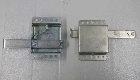 Corona Locksmith Store Corona, NY 347-897-6370 - 9-Garage-Door-Locks